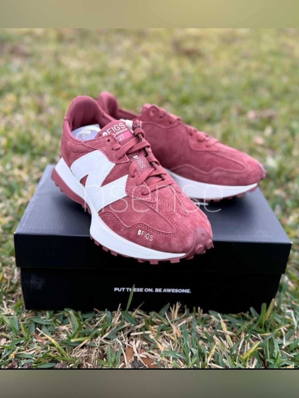Figs I New Balance 327 Sneakers